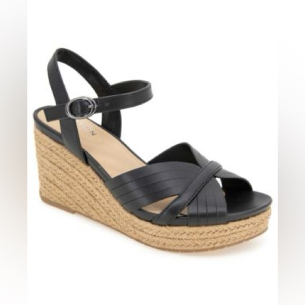 Kenneth Cole Reaction Comi Almond Toe Wedge Sandals